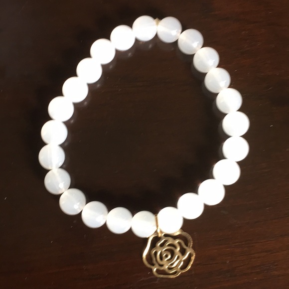 Pack of 2 blue Lokai and white rose bracelets - Picture 2 of 4